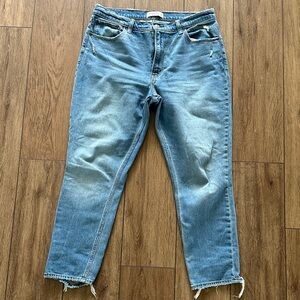 Abercrombie & Fitch Skinny High Rise Jean